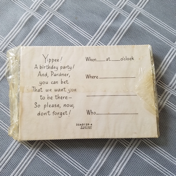 Vintage Rust Craft Kids Birthday Party Invitations - Picture 3 of 4